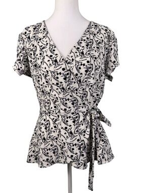 AUW Black & White Floral Wrap Blouse with Side Tie Size L